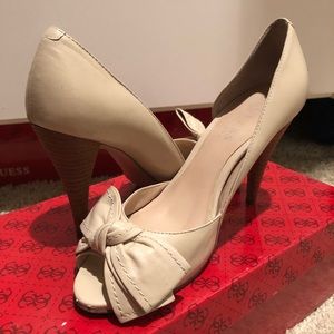 GUESS Bow Heels